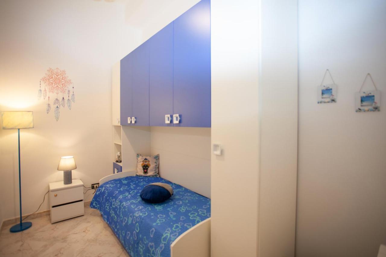 Casa Rosamaria Lejlighed Giardini Naxos Eksteriør billede