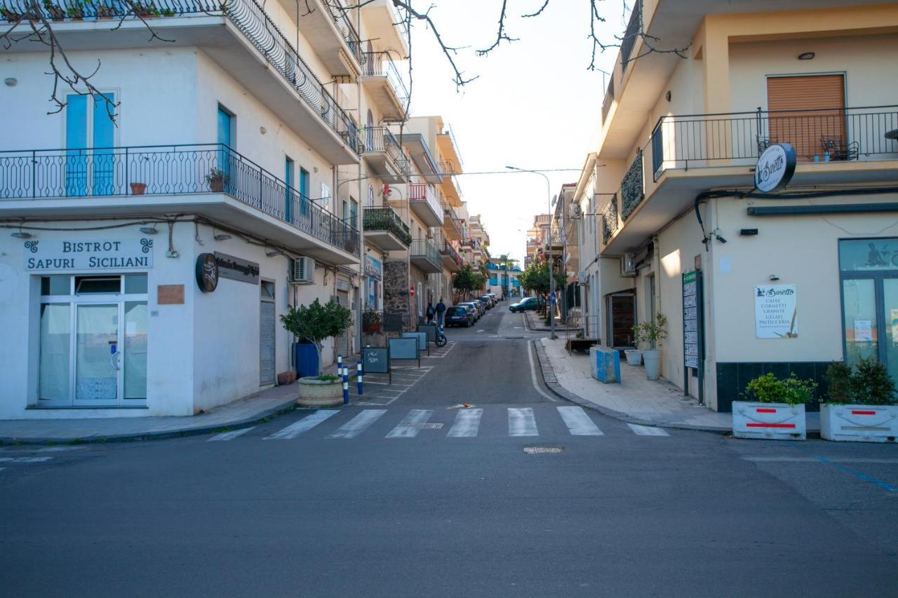 Casa Rosamaria Lejlighed Giardini Naxos Eksteriør billede