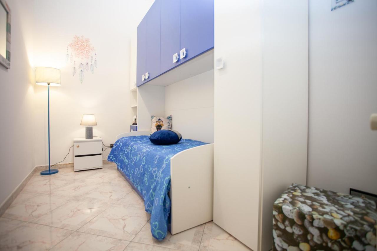 Casa Rosamaria Lejlighed Giardini Naxos Eksteriør billede